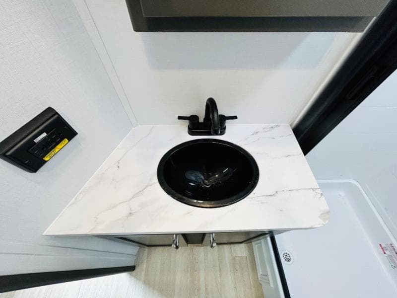 2025 Keystone 2025 Keystone Bullet - thumbnail 63