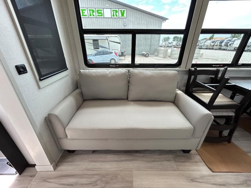 2025 Keystone 2025 Keystone Alpine - thumbnail 27