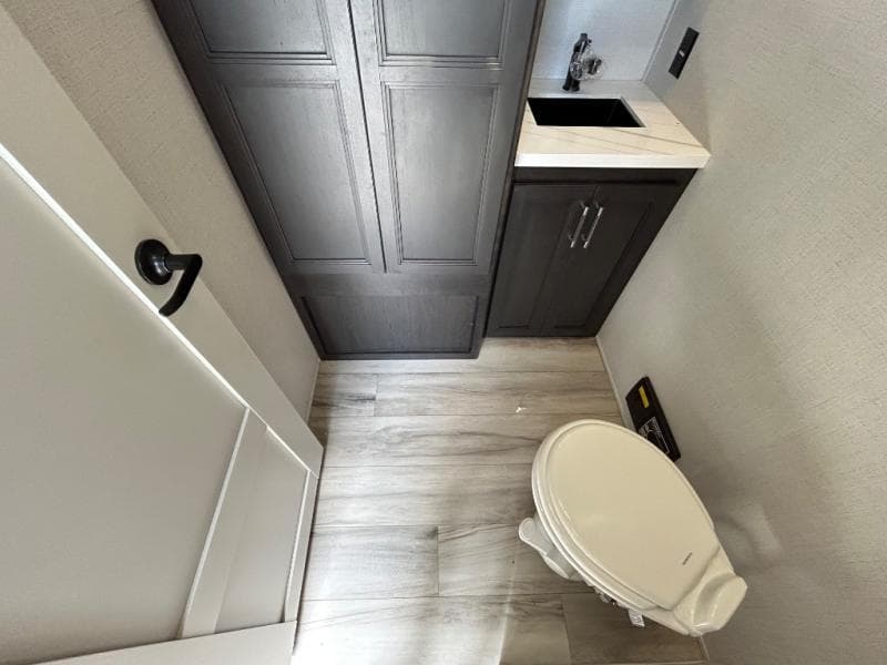 2025 Keystone 2025 Keystone Alpine - thumbnail 45