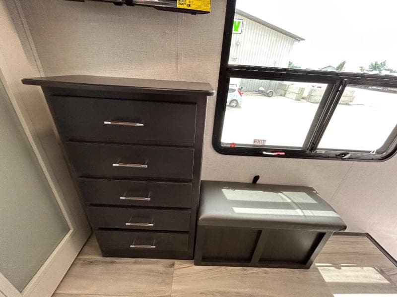 2025 Keystone 2025 Keystone Alpine - thumbnail 53