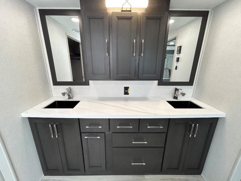 2025 Keystone 2025 Keystone Alpine - thumbnail 55