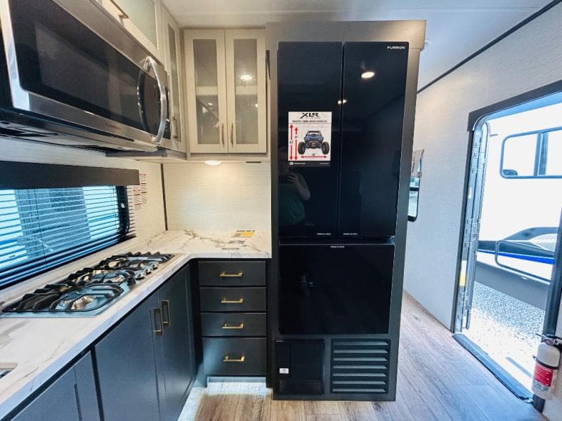 2026 Forest River 2026 Forest River Xlr Boost Toy Hauler - thumbnail 21