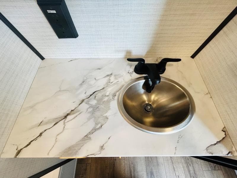 2026 Forest River 2026 Forest River Xlr Boost Toy Hauler - thumbnail 44