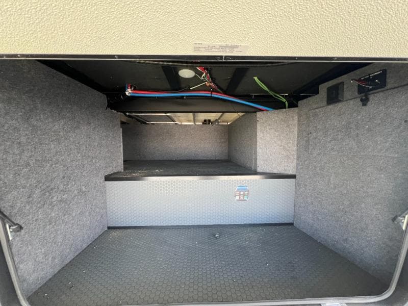 2025 Forest River 2025 Forest River Xlr Boost Toy Hauler - thumbnail 8