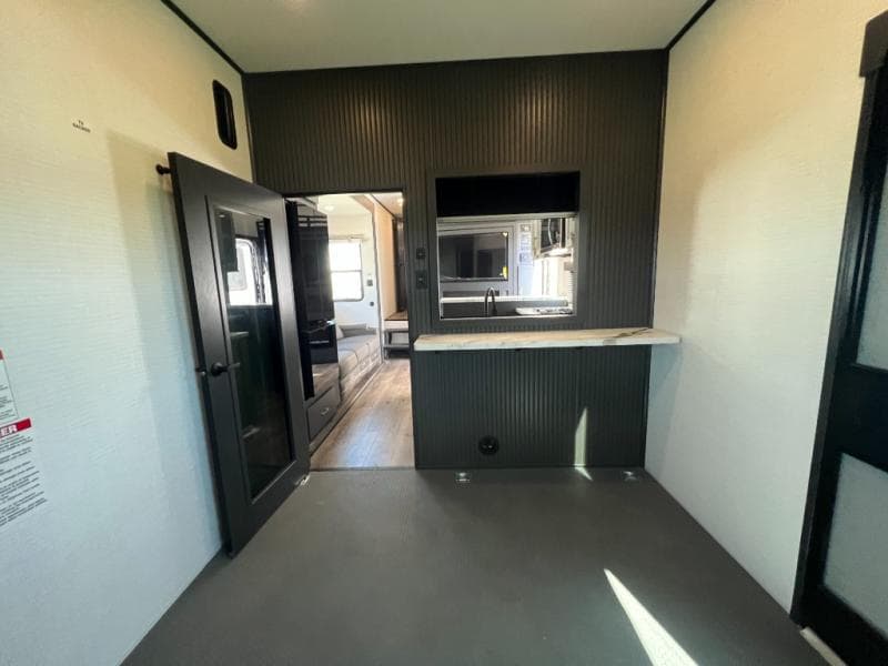 2025 Forest River 2025 Forest River Xlr Boost Toy Hauler - thumbnail 40