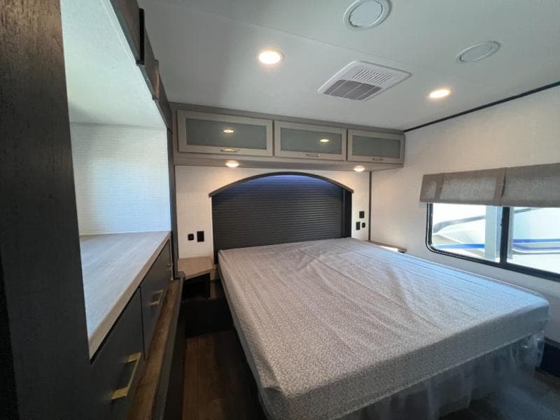 2025 Forest River 2025 Forest River Xlr Boost Toy Hauler - thumbnail 52