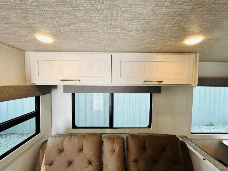 2026 Forest River 2026 Forest River Surveyor - thumbnail 18