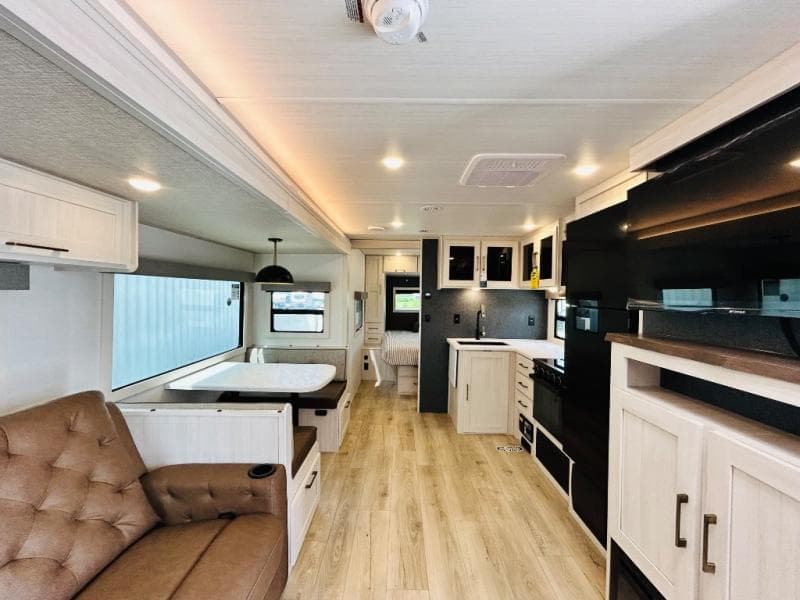 2026 Forest River 2026 Forest River Surveyor - thumbnail 20