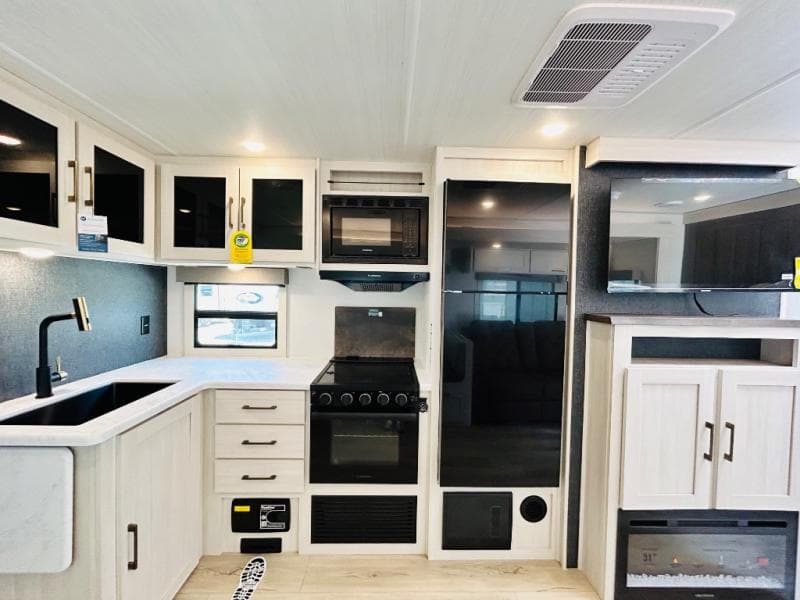 2026 Forest River 2026 Forest River Surveyor - thumbnail 25