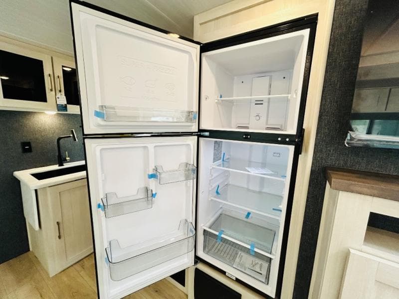 2026 Forest River 2026 Forest River Surveyor - thumbnail 28