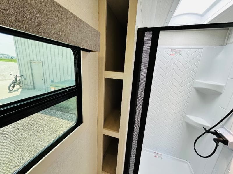 2026 Forest River 2026 Forest River Surveyor - thumbnail 46