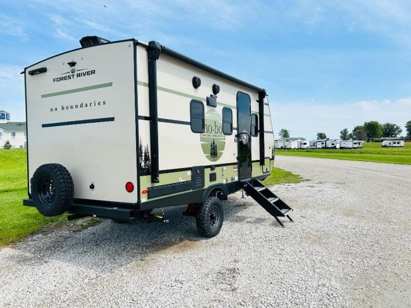 2026 Forest River 2026 Forest River No Boundaries - thumbnail 4