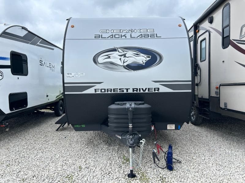 2026 Forest River 2026 Forest River Cherokee Grey Wolf Black Label Toy Hauler - thumbnail 3
