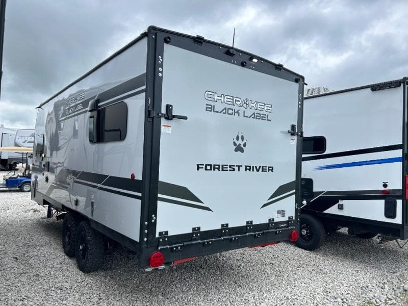 2026 Forest River 2026 Forest River Cherokee Grey Wolf Black Label Toy Hauler - thumbnail 5