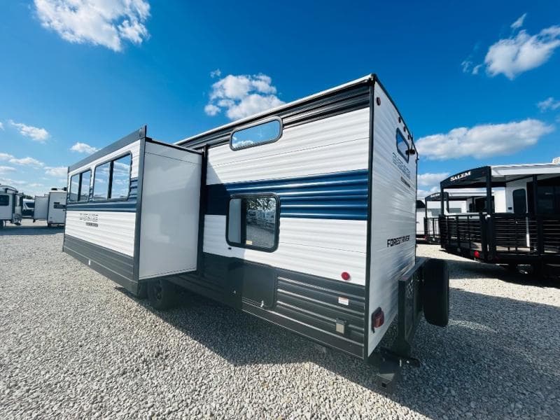 2026 Forest River 2026 Forest River Cherokee Grey Wolf - thumbnail 6