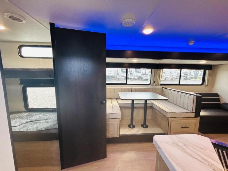 2026 Forest River 2026 Forest River Cherokee Grey Wolf - thumbnail 24