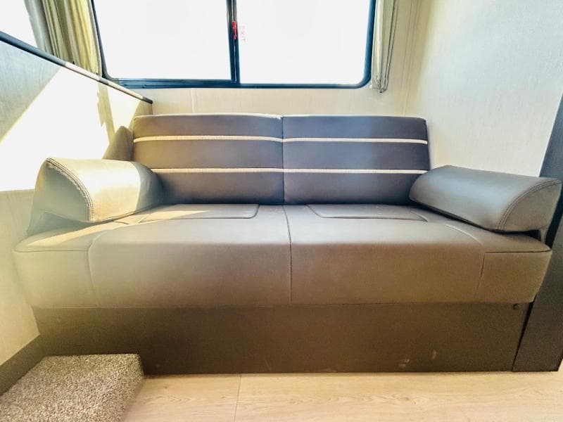 2026 Forest River 2026 Forest River Cherokee Grey Wolf - thumbnail 49