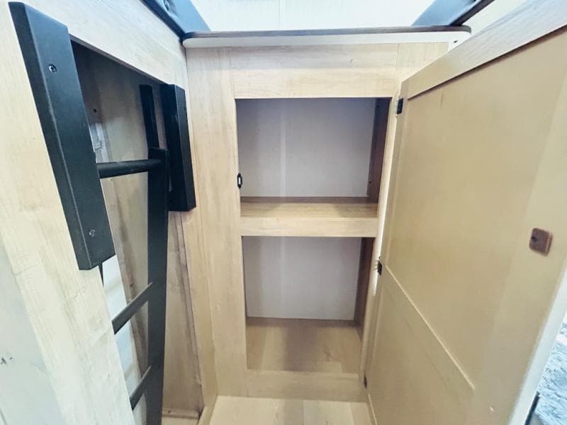 2026 Forest River 2026 Forest River Cherokee Grey Wolf - thumbnail 71