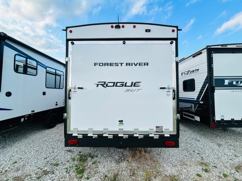 2026 Forest River 2026 Forest River Vengeance Rogue SUT - thumbnail 5