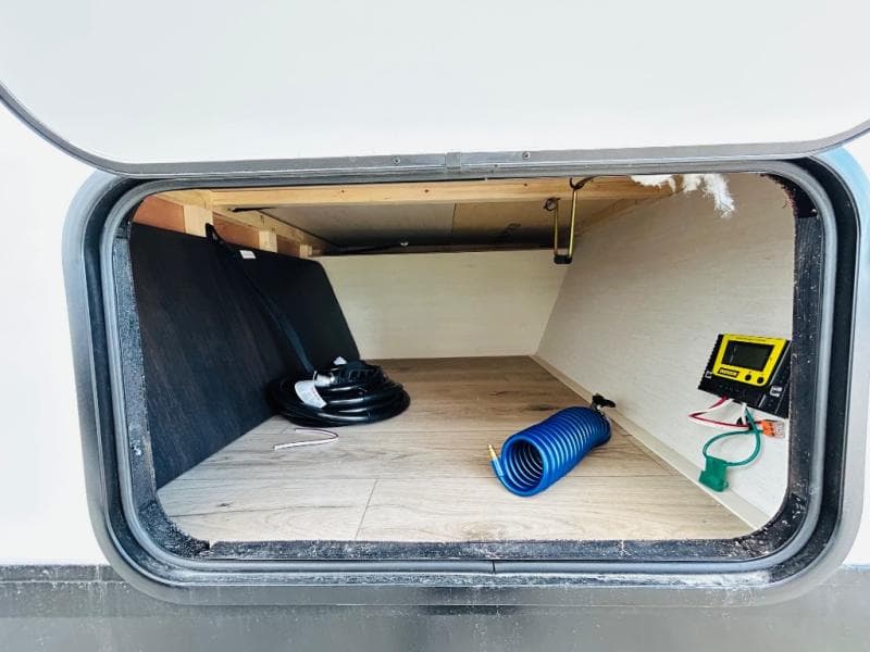 2026 Forest River 2026 Forest River Vengeance Rogue SUT - thumbnail 13