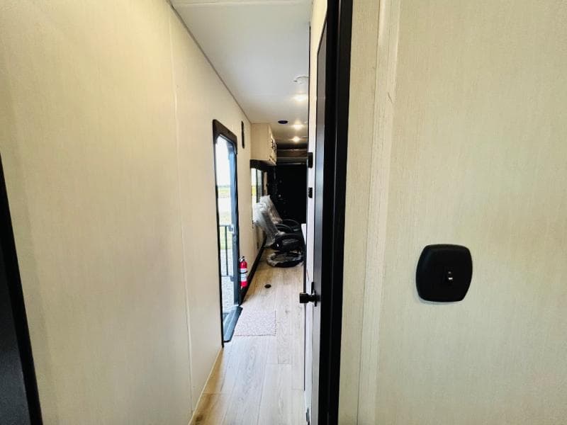 2026 Forest River 2026 Forest River Vengeance Rogue SUT - thumbnail 19