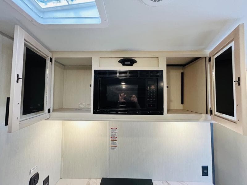 2026 Forest River 2026 Forest River Vengeance Rogue SUT - thumbnail 23