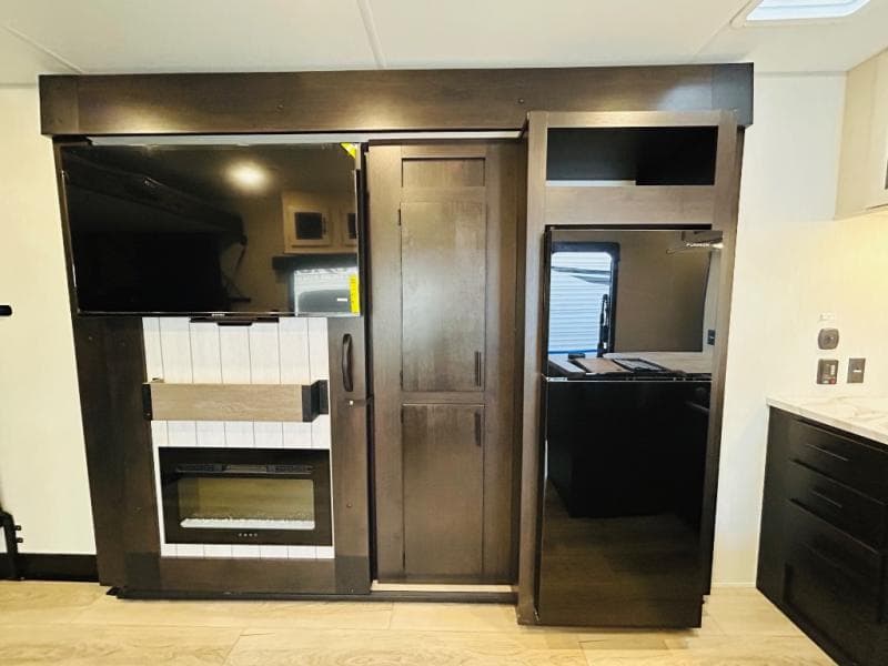 2026 Forest River 2026 Forest River Vengeance Rogue SUT - thumbnail 33