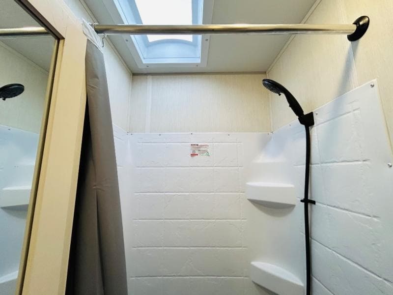 2026 Forest River 2026 Forest River Vengeance Rogue SUT - thumbnail 53