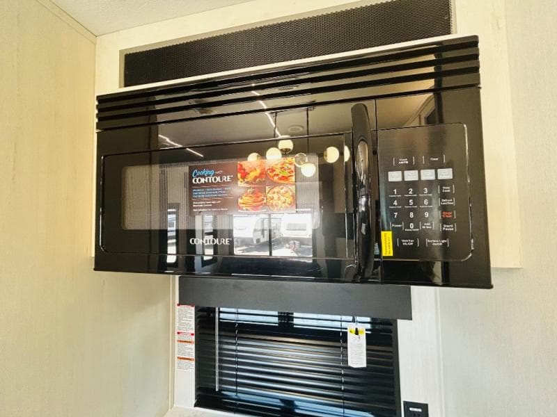 2026 Forest River 2026 Forest River Vengeance Rogue Armored Toy Hauler - thumbnail 19