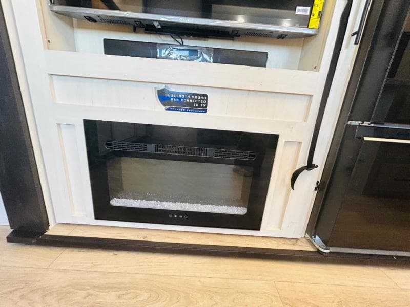 2026 Forest River 2026 Forest River Vengeance Rogue Armored Toy Hauler - thumbnail 30