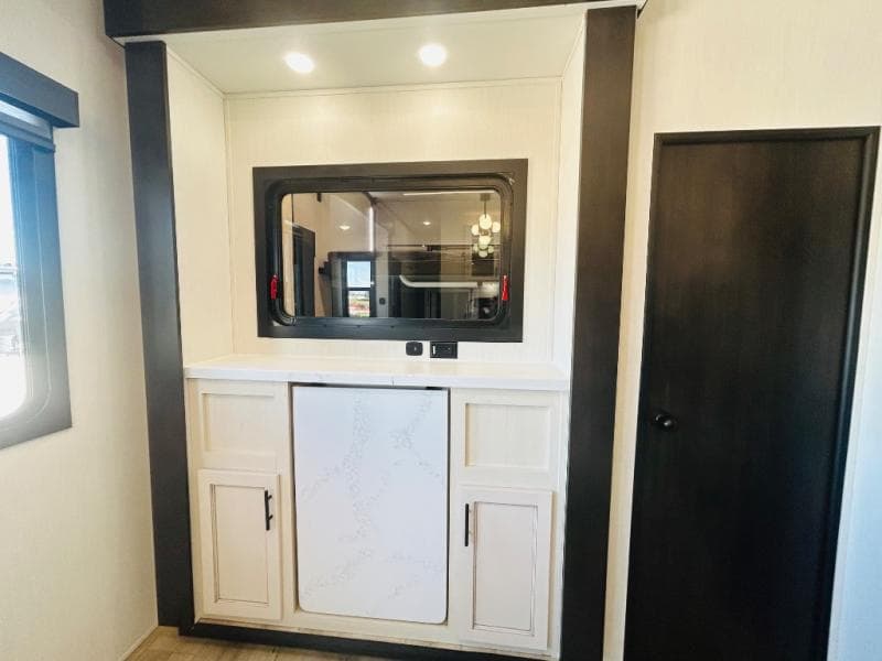 2026 Forest River 2026 Forest River Vengeance Rogue Armored Toy Hauler - thumbnail 33