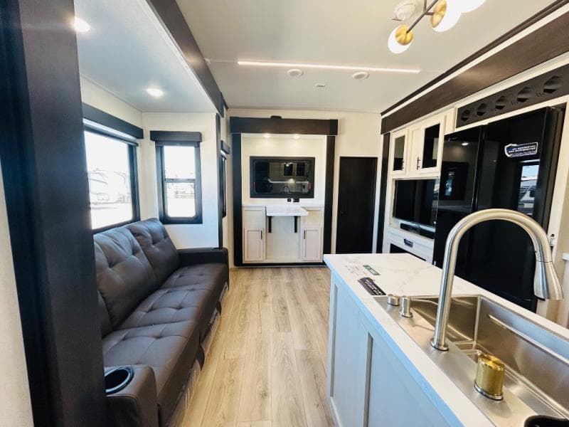 2026 Forest River 2026 Forest River Vengeance Rogue Armored Toy Hauler - thumbnail 40