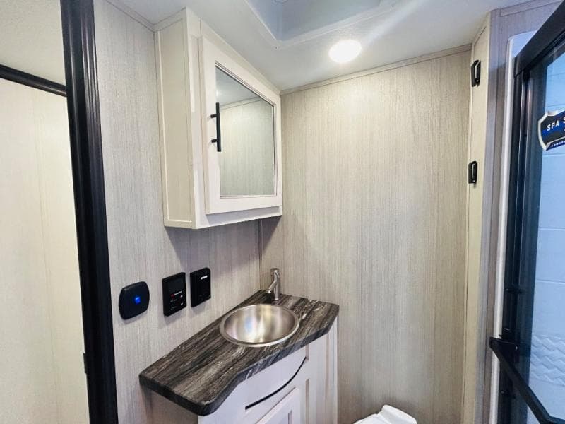 2026 Forest River 2026 Forest River Vengeance Rogue Armored Toy Hauler - thumbnail 47