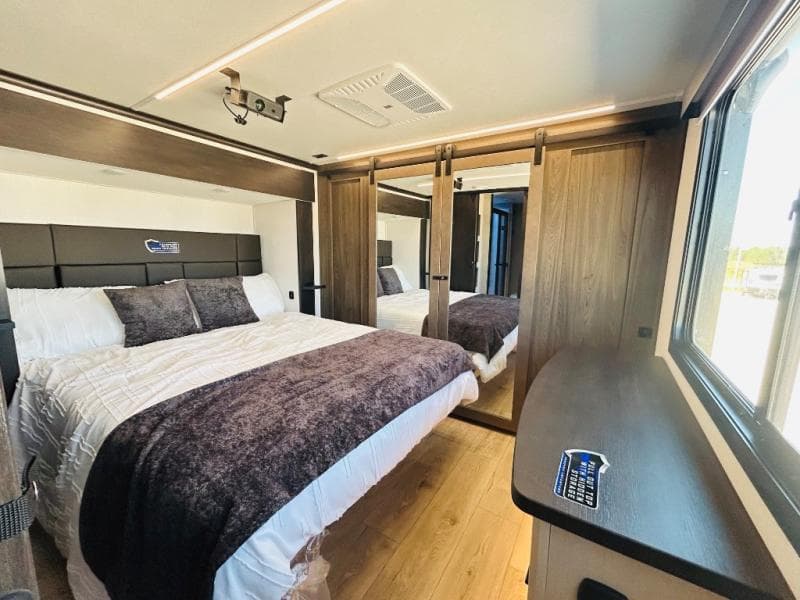 2026 Forest River 2026 Forest River Vengeance Rogue Armored Toy Hauler - thumbnail 63