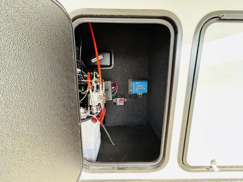 2025 Keystone 2025 Keystone Alpine Avalanche Edition - thumbnail 19