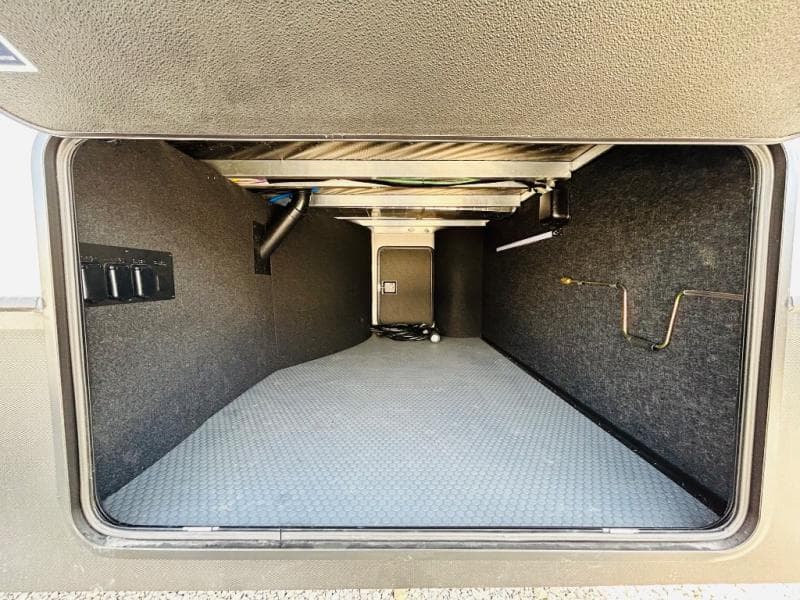 2025 Keystone 2025 Keystone Alpine Avalanche Edition - thumbnail 20