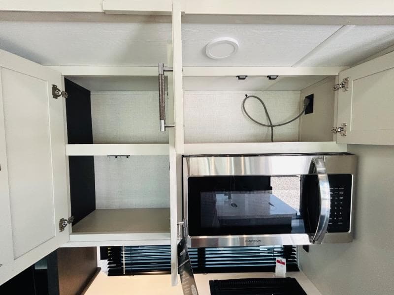 2025 Keystone 2025 Keystone Alpine Avalanche Edition - thumbnail 48