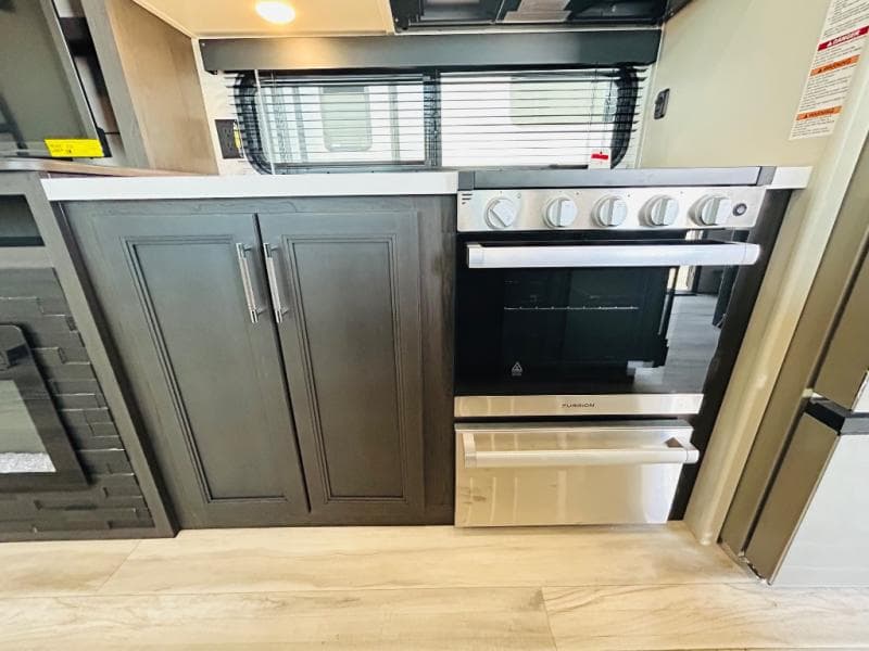 2025 Keystone 2025 Keystone Alpine Avalanche Edition - thumbnail 52