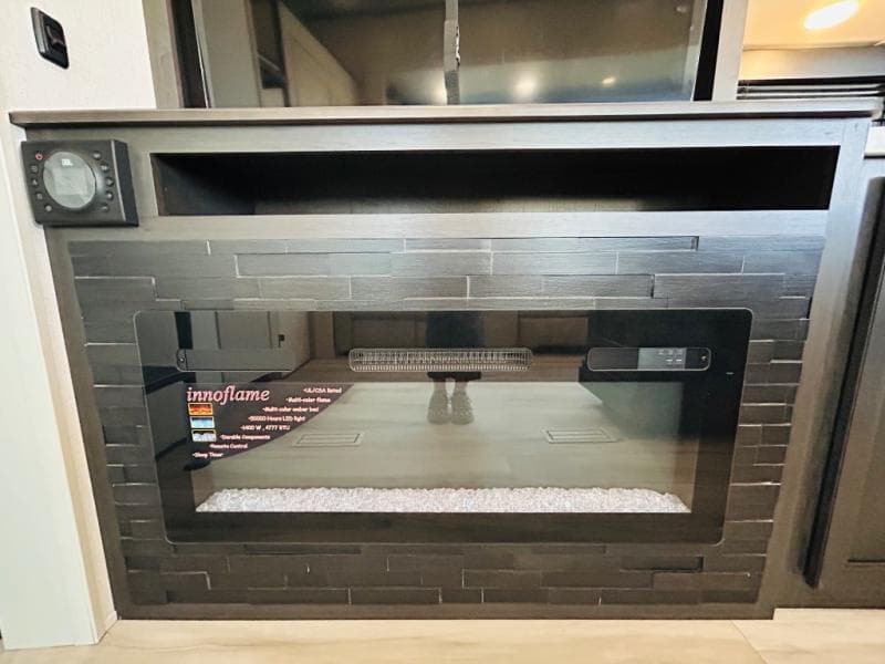 2025 Keystone 2025 Keystone Alpine Avalanche Edition - thumbnail 57