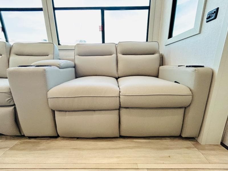 2025 Keystone 2025 Keystone Alpine Avalanche Edition - thumbnail 59