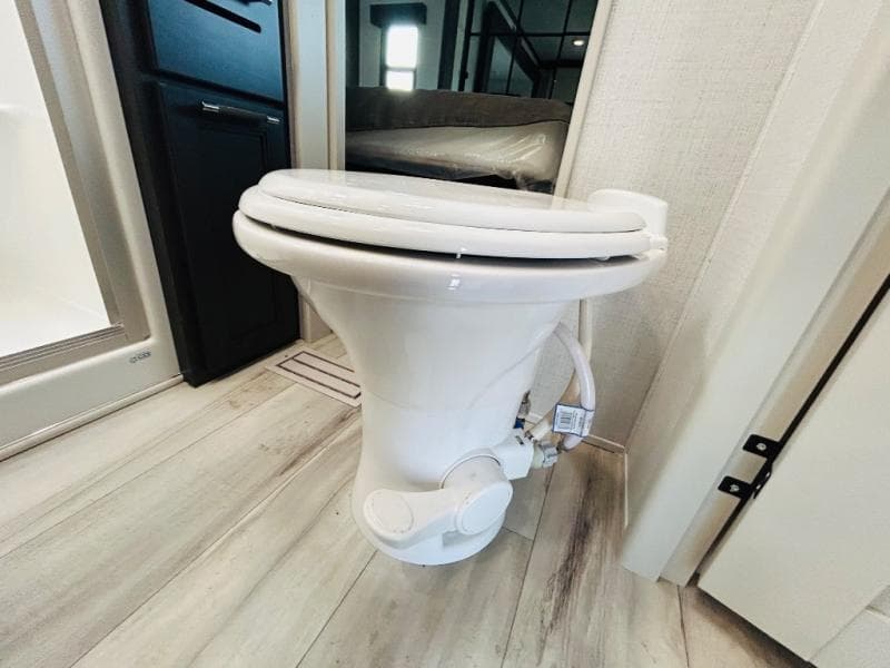 2025 Keystone 2025 Keystone Alpine Avalanche Edition - thumbnail 75