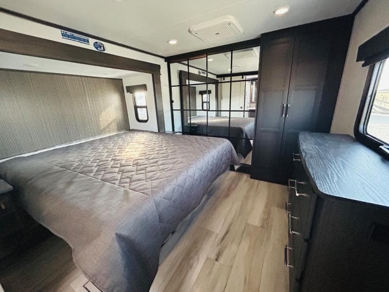 2025 Keystone 2025 Keystone Alpine Avalanche Edition - thumbnail 76