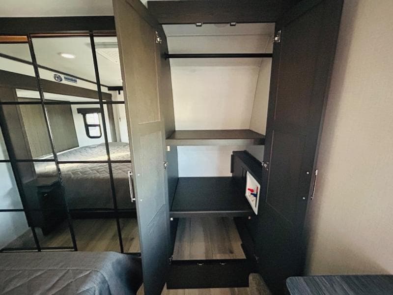 2025 Keystone 2025 Keystone Alpine Avalanche Edition - thumbnail 81