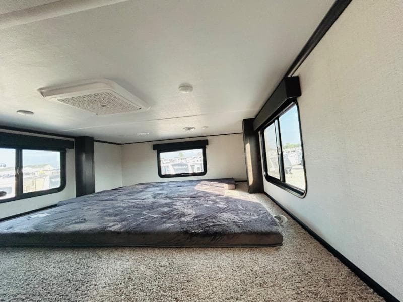 2025 Keystone 2025 Keystone Alpine Avalanche Edition - thumbnail 87