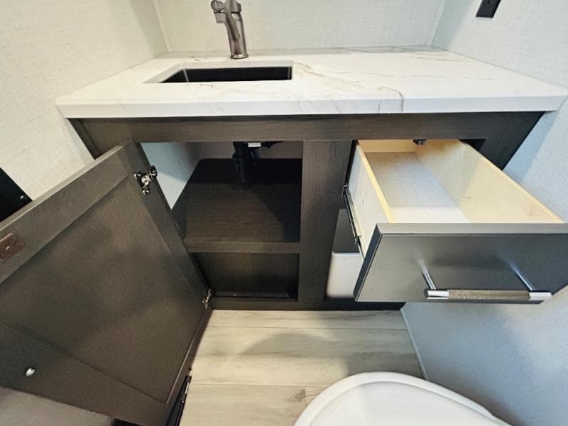 2025 Keystone 2025 Keystone Alpine Avalanche Edition - thumbnail 101