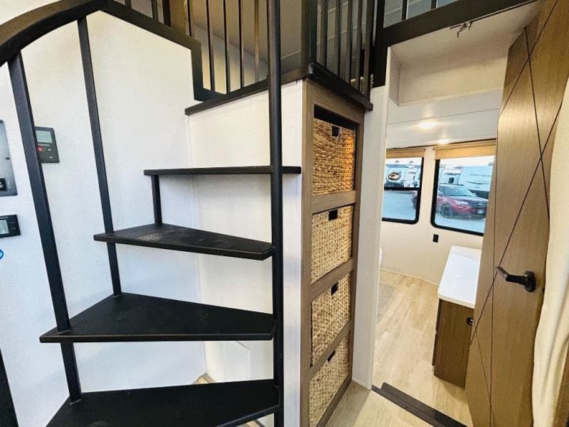 2026 Forest River 2026 Forest River Salem Grand Villa - thumbnail 13