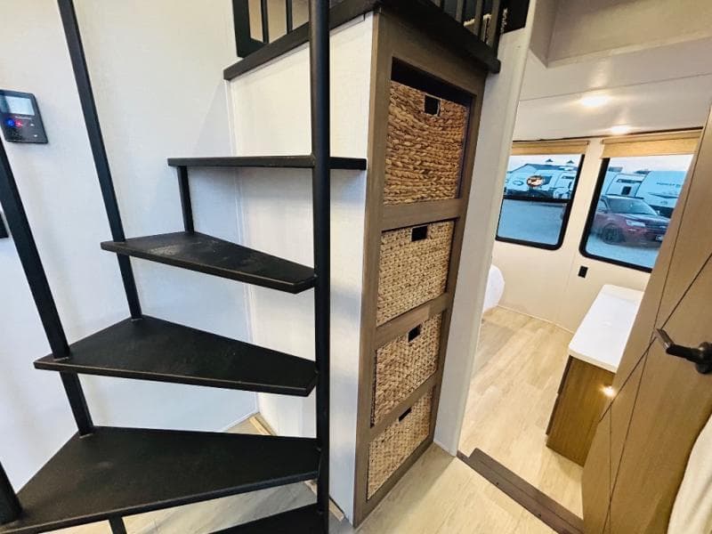 2026 Forest River 2026 Forest River Salem Grand Villa - thumbnail 73