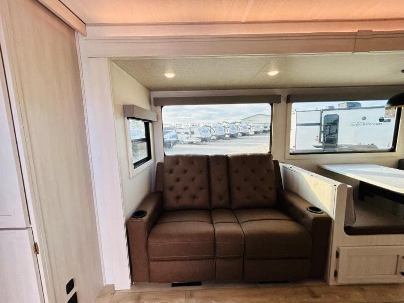 2026 Forest River 2026 Forest River Surveyor Legend - thumbnail 16