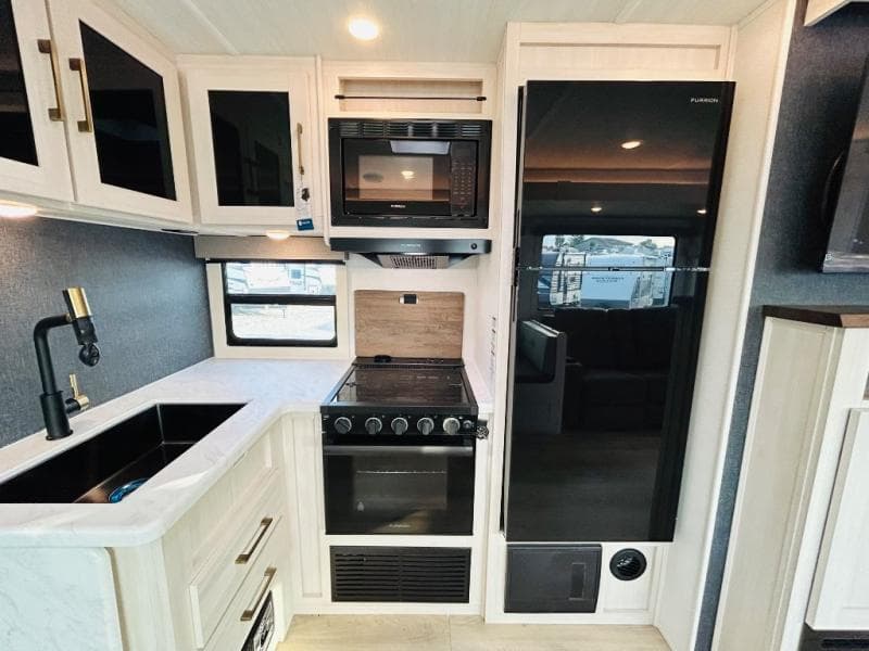 2026 Forest River 2026 Forest River Surveyor Legend - thumbnail 24