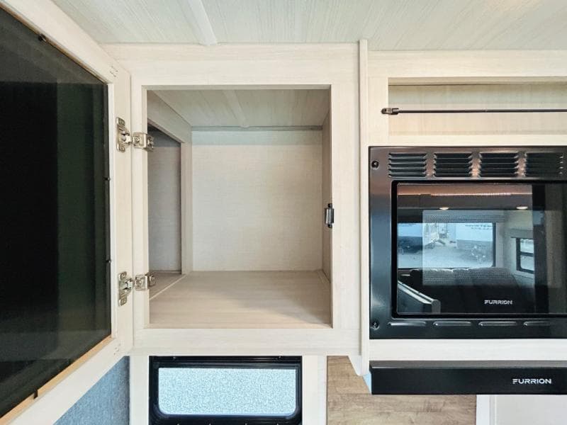 2026 Forest River 2026 Forest River Surveyor Legend - thumbnail 25